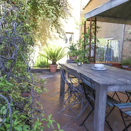 La Corte Del Pratello Apartment *