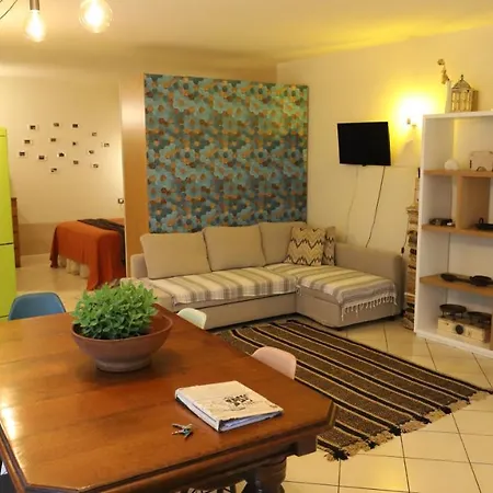 La Corte Del Pratello Apartman Bologna