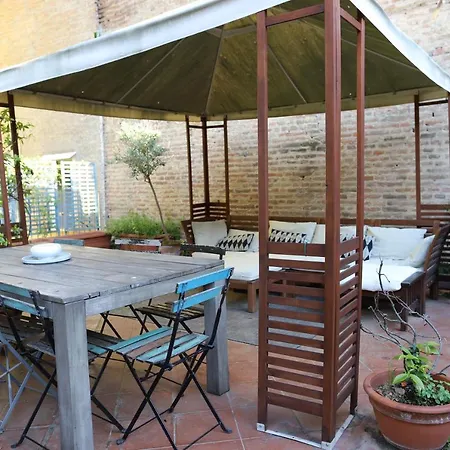 La Corte Del Pratello Apartman