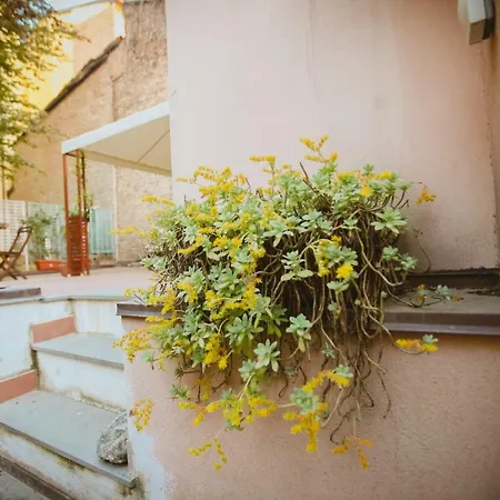 La Corte Del Pratello Apartman *
